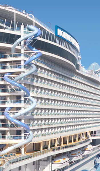 The Rush Slide ombord på Norwegian Cruise Lines fartyg NCL Prima.