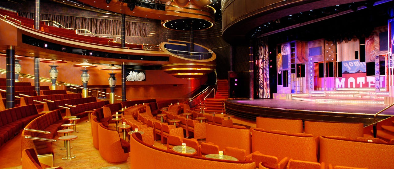 Teatern i väntan på en Las Vegas-inspirerad show