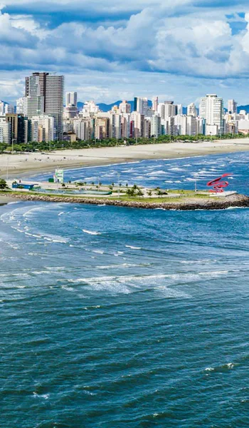 Vy över Santos i Sao Paulo, Brasilien.