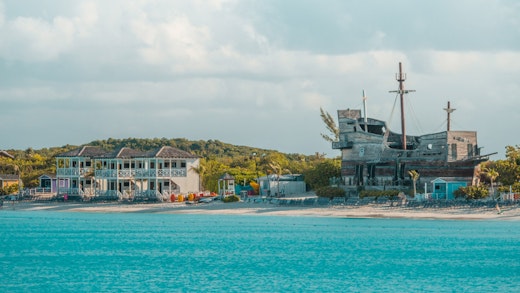 Privata ön Half Moon Cay i Bahamas.