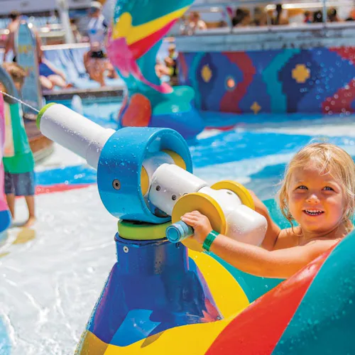 Vattenkrig i H2O Zone ombord på Allure of the Seas.